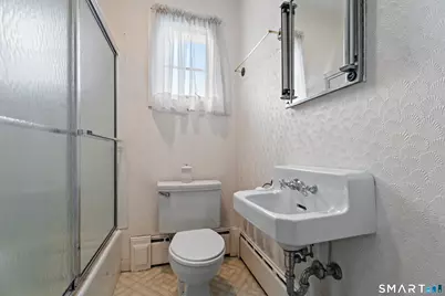 32 East Main Street, Stonington, CT 06355 - Photo 30