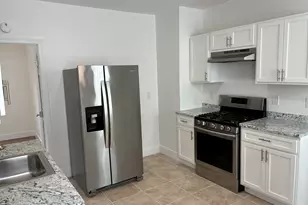 16 Vermont 2nd Floor St, Waterbury, CT 06704 - Photo 8