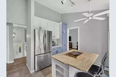 25 Penny Lane, New London, CT 06320 - Photo 14