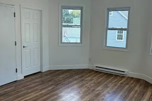 16 Vermont 3rd Floor St, Waterbury, CT 06704 - Photo 4