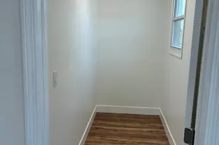 16 Vermont 3rd Floor St, Waterbury, CT 06704 - Photo 6