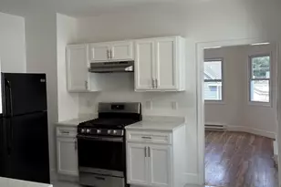 16 Vermont 3rd Floor St, Waterbury, CT 06704 - Photo 12