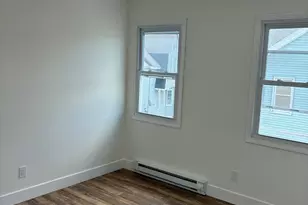 16 Vermont 3rd Floor St, Waterbury, CT 06704 - Photo 8