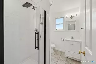 82 Laurel St, Stratford, CT 06615 - Photo 30