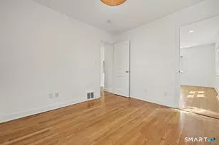 82 Laurel St, Stratford, CT 06615 - Photo 34