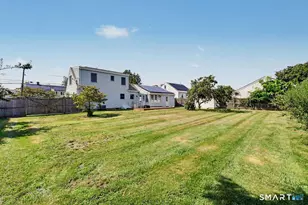 82 Laurel St, Stratford, CT 06615 - Photo 6