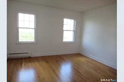 625 Clark Street, Bridgeport, CT 06606 - Photo 8
