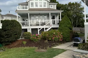 2 Miller St, Stonington, CT 06378 - Photo 1