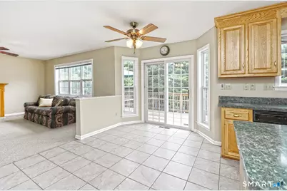29 Commodore Hull Drive, Derby, CT 06418 - Photo 14