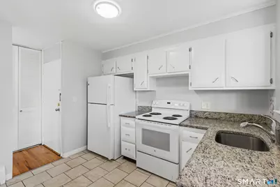 492 Fountain Street #502 B4, New Haven, CT 06515 - Photo 2