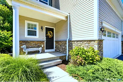 560 River Road #30, Shelton, CT 06484 - Photo 2