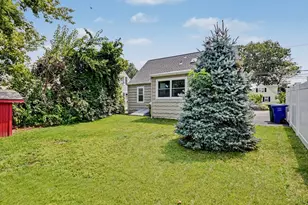 294 Burnsford Ave, Bridgeport, CT 06606 - Photo 32
