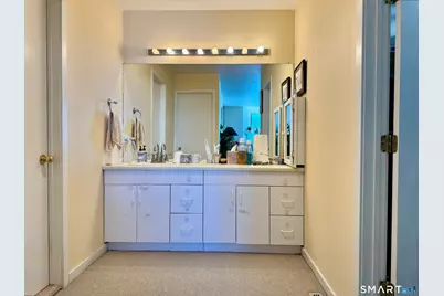 18 Harbour Close, New Haven, CT 06519 - Photo 24
