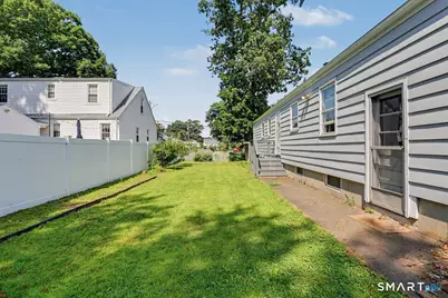 102 Andrews Avenue, Milford, CT 06460 - Photo 30