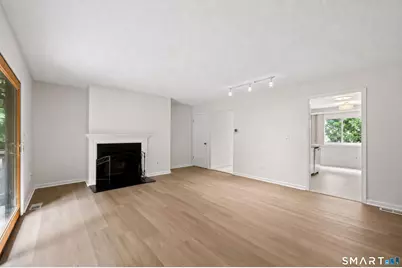 148 Conestoga Way #148, Glastonbury, CT 06033 - Photo 6