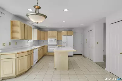 49 Melissa Drive, North Haven, CT 06473 - Photo 14