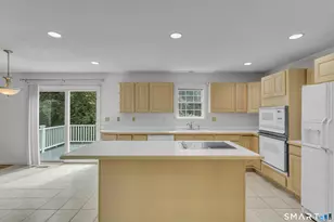 49 Melissa Dr, North Haven, CT 06473 - Photo 18