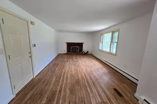 10 Laurwood Dr, Bolton, CT 06043 - Photo 10