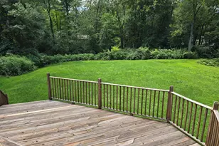 10 Laurwood Dr, Bolton, CT 06043 - Photo 30