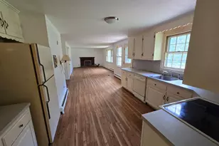 10 Laurwood Dr, Bolton, CT 06043 - Photo 8