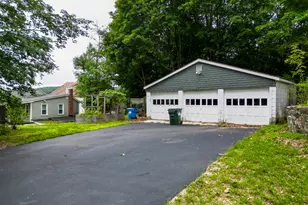 24 Central Ave, Norwich, CT 06360 - Photo 2