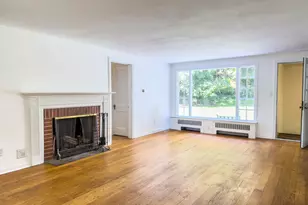 19 Armory St, Hamden, CT 06517 - Photo 10