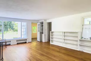 19 Armory St, Hamden, CT 06517 - Photo 8