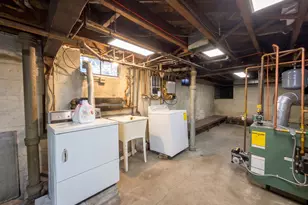 19 Armory St, Hamden, CT 06517 - Photo 36