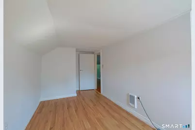 15 Clearview Avenue, Danbury, CT 06811 - Photo 22