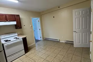 422 Main St, East Haven, CT 06512 - Photo 1