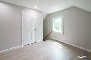 15 Johnson Ave, Stratford, CT 06614 - Photo 18