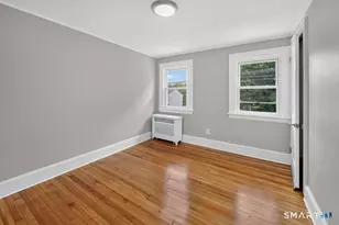 15 Johnson Ave, Stratford, CT 06614 - Photo 20