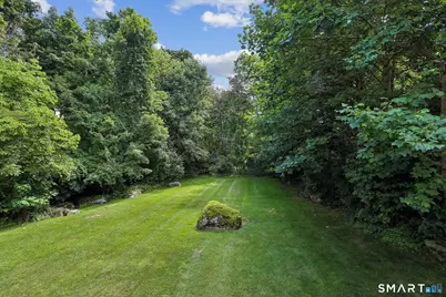 14 Clark Road, New Fairfield, CT 06812 - Photo 6