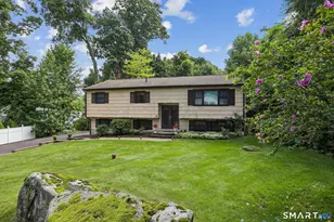 14 Clark Rd, New Fairfield, CT 06812 - Photo 2