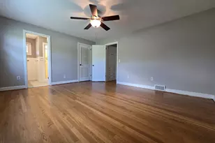11 Eastwood Rd, West Hartford, CT 06117 - Photo 16
