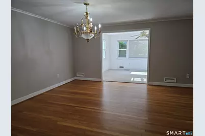 11 Eastwood Road, West Hartford, CT 06117 - Photo 6