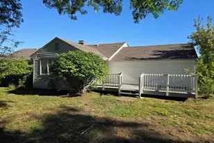 11 Eastwood Rd, West Hartford, CT 06117 - Photo 10