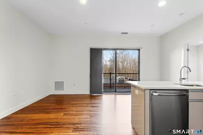 24 North Main Street, West Hartford, CT 06107 - Photo 4