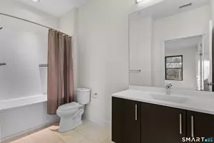24 N Main St, West Hartford, CT 06107 - Photo 10