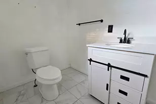 124 Orchard St, Norwich, CT 06360 - Photo 6