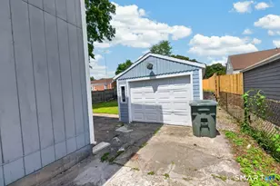 214 Burnsford Ave, Bridgeport, CT 06606 - Photo 38