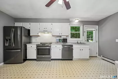 144 Woodland Drive, Montville, CT 06382 - Photo 8