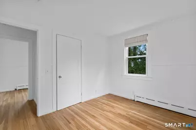 21 Green Street, Trumbull, CT 06611 - Photo 18