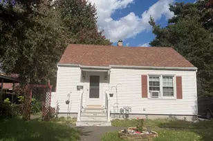 44 Oxford Dr, East Hartford, CT 06118 - Photo 1