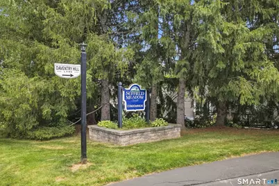16 Braintree Court #16, Suffield, CT 06078 - Photo 4