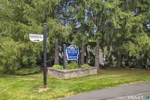16 Braintree Ct, Suffield, CT 06078 - Photo 4
