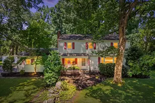36 Chimney Dr, Bethel, CT 06801 - Photo 2