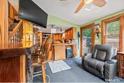 128 West High Street, East Hampton, CT 06424 - Photo 14