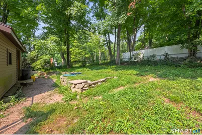 128 West High Street, East Hampton, CT 06424 - Photo 22