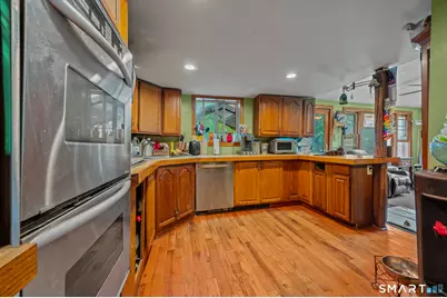 128 West High Street, East Hampton, CT 06424 - Photo 6